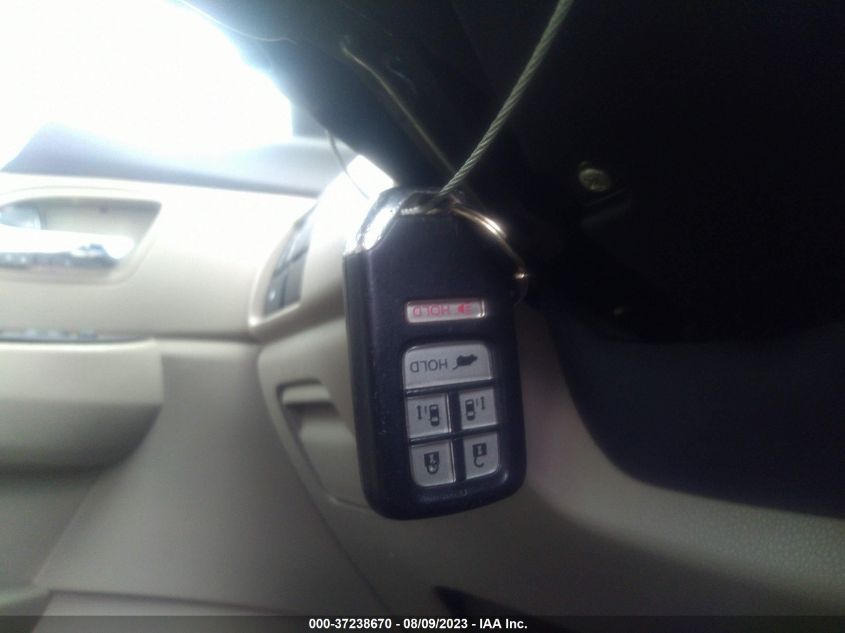 2016 HONDA ODYSSEY EX-L - 5FNRL5H68GB139812