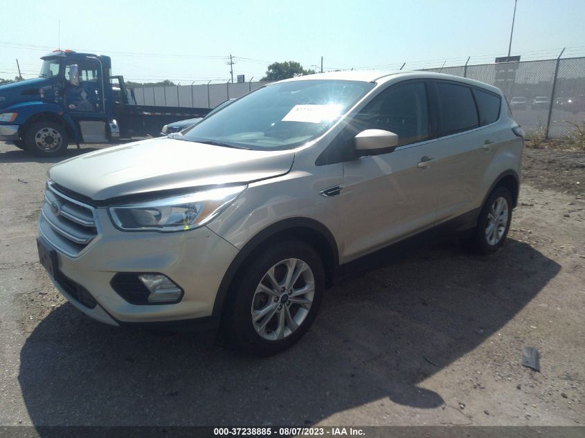 2017 FORD ESCAPE SE - 1FMCU9GD2HUC17242