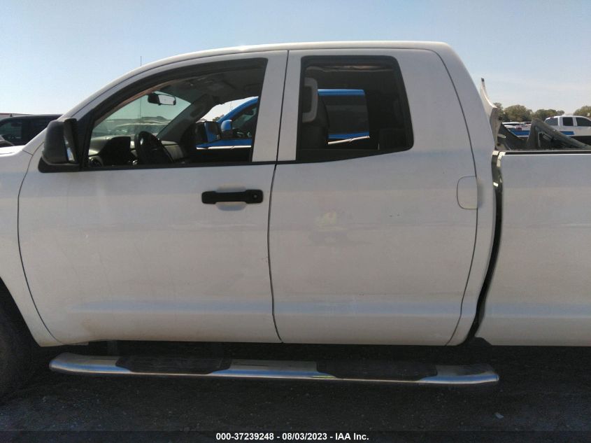 2017 TOYOTA TUNDRA 4WD SR/SR5 - 5TFCW5F17HX022153