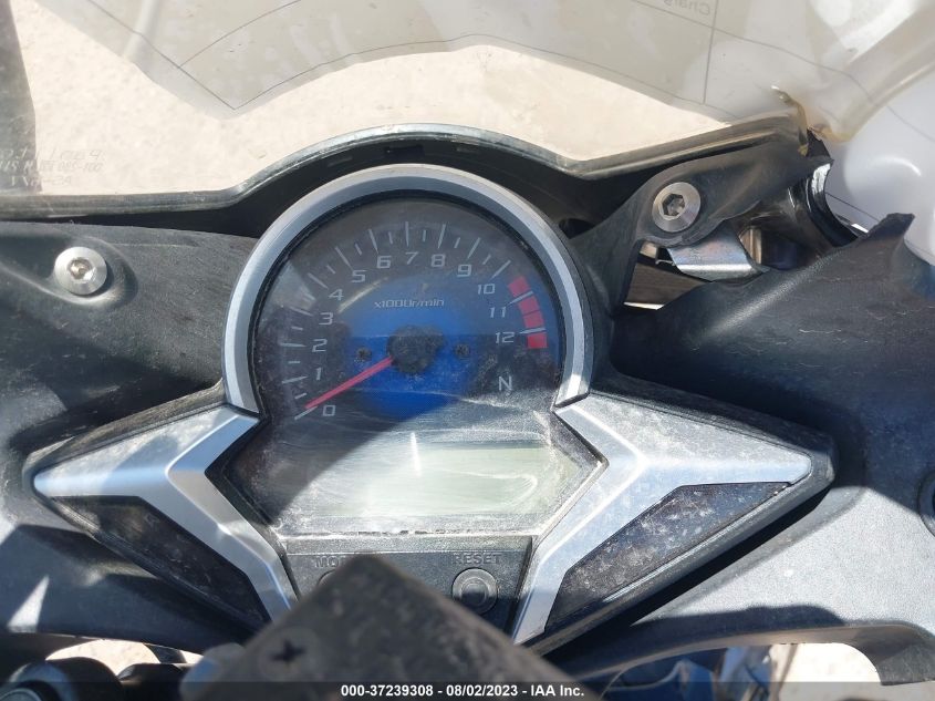 2012 HONDA CBR250 R MLHMC4107C5205883