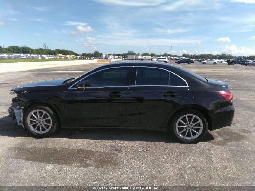 2019 MERCEDES-BENZ A-CLASS A 220 - WDD3G4EB8KW019010