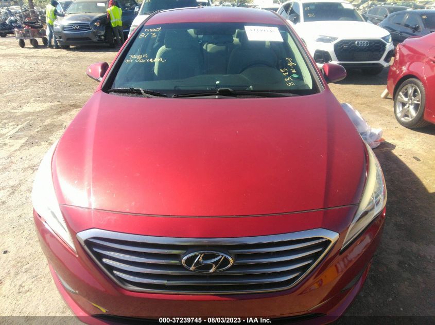 2016 HYUNDAI SONATA 2.4L SE - 5NPE24AF5GH383747