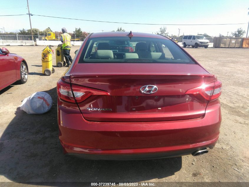 2016 HYUNDAI SONATA 2.4L SE - 5NPE24AF5GH383747