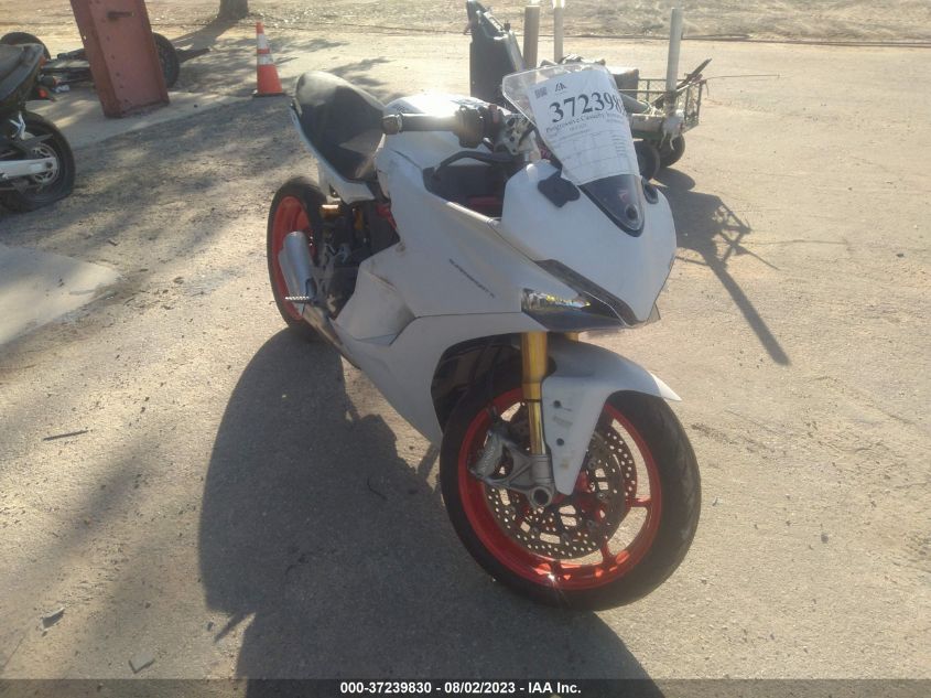 2018 DUCATI SUPERSPORT - ZDMVABDSXJB004271