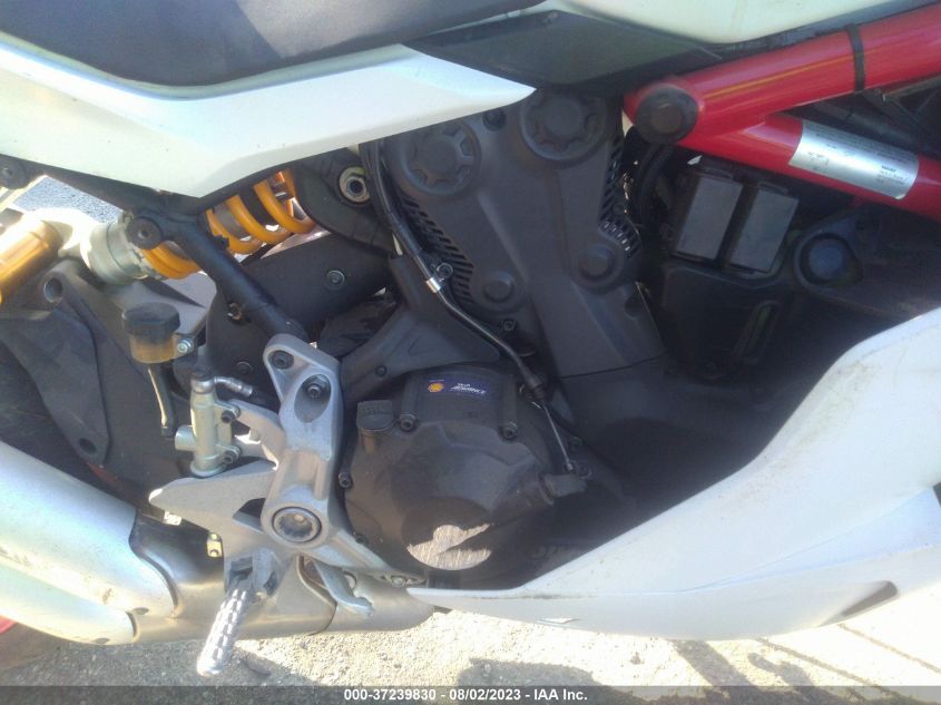 2018 DUCATI SUPERSPORT - ZDMVABDSXJB004271