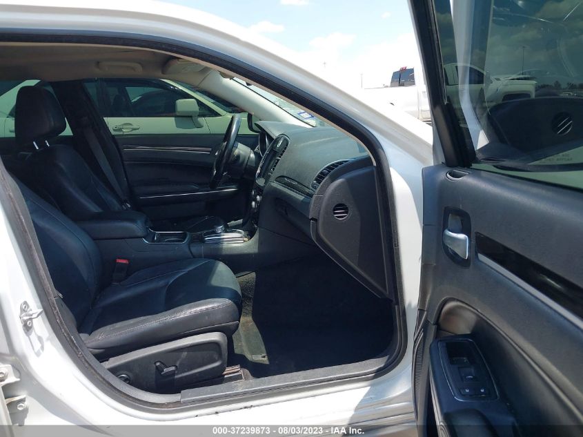 2015 CHRYSLER 300 LIMITED - 2C3CCAAG6FH785820