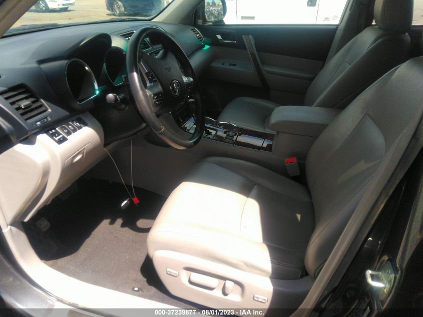 2013 TOYOTA HIGHLANDER LIMITED - 5TDYK3EH5DS135782