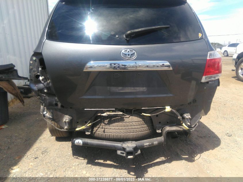 2013 TOYOTA HIGHLANDER LIMITED - 5TDYK3EH5DS135782