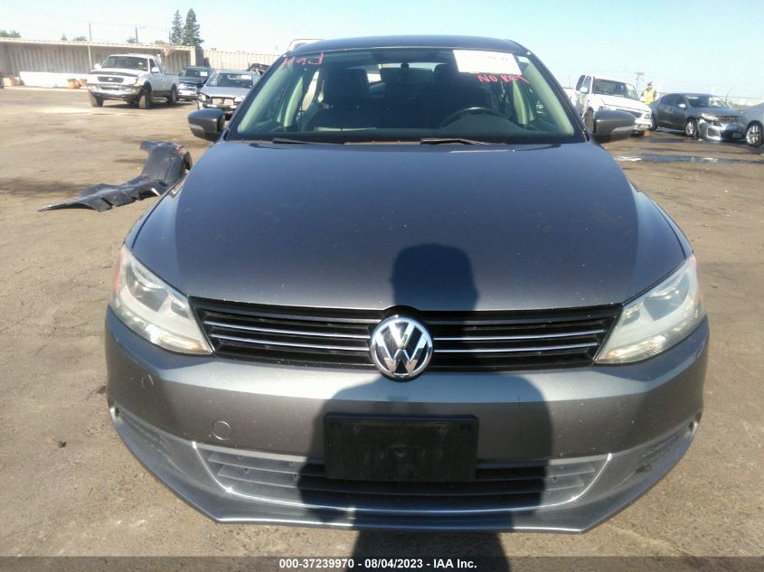 2013 VOLKSWAGEN JETTA SEDAN SE - 3VWDP7AJ9DM414486