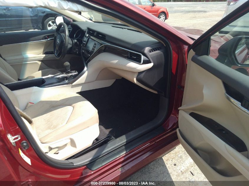 2018 TOYOTA CAMRY LE - 4T1B11HK6JU606166