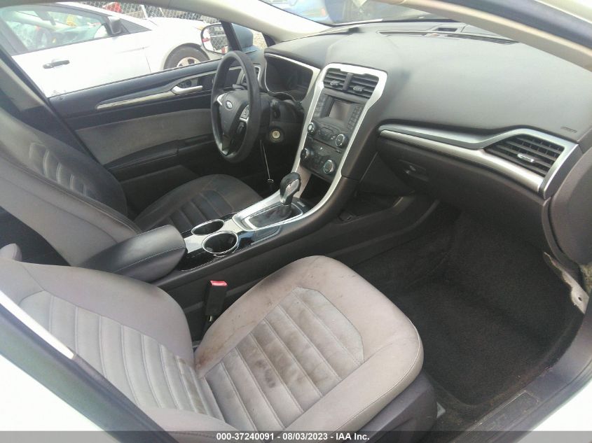 2013 FORD FUSION S - 3FA6P0G77DR132418