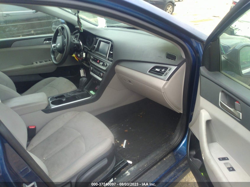 VIN 5NPE24AF2KH731710 2019 HYUNDAI SONATA SE