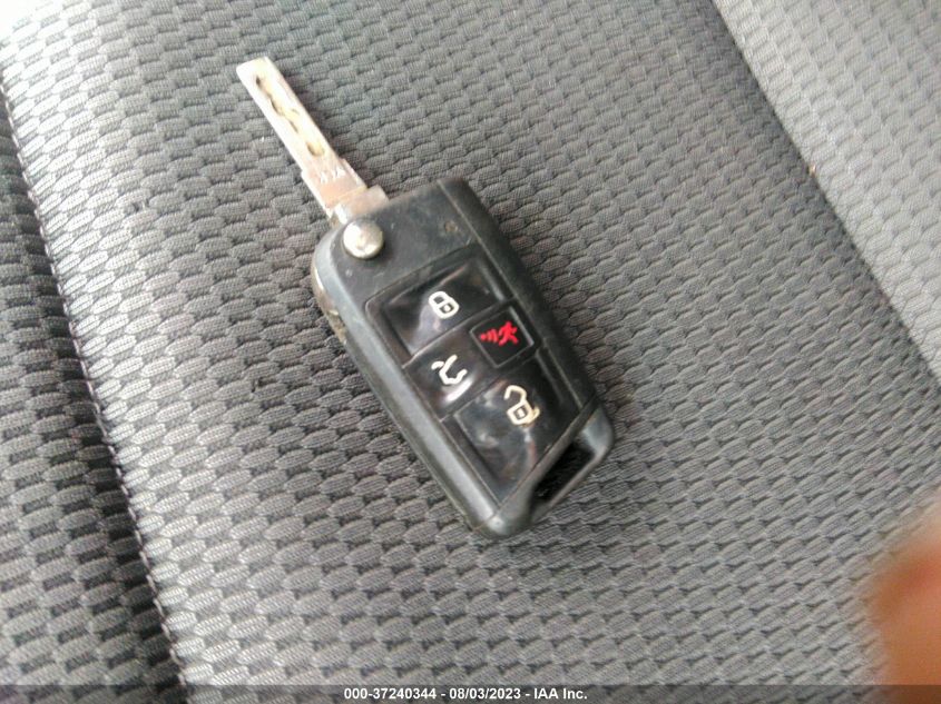 2016 VOLKSWAGEN GOLF TSI S - 3VW117AU8GM013725