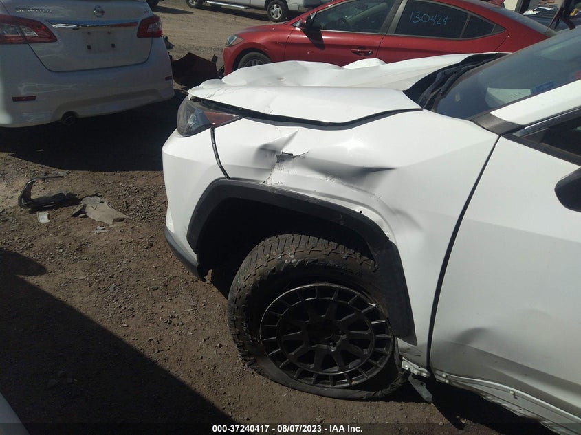 VIN 2T3F1RFV7LC103674 2020 TOYOTA RAV4 LE