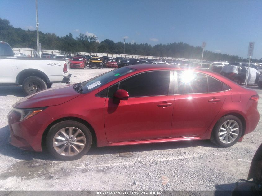2020 TOYOTA COROLLA LE - JTDVPRAE2LJ105573