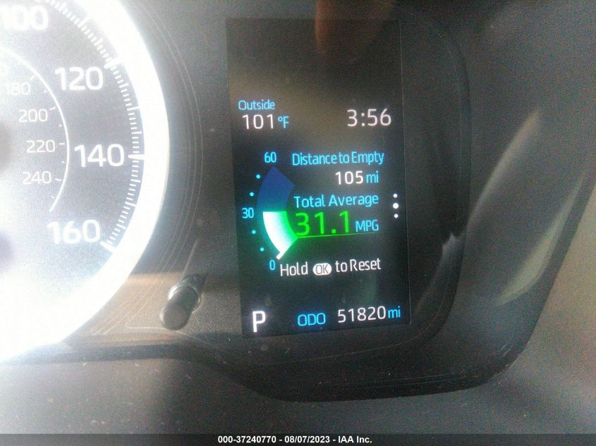 2020 TOYOTA COROLLA LE - JTDVPRAE2LJ105573