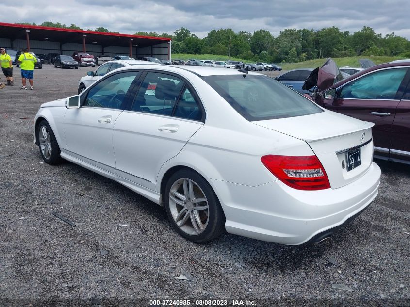 2013 MERCEDES-BENZ C-CLASS C 300 LUXURY - WDDGF8AB2DG113656