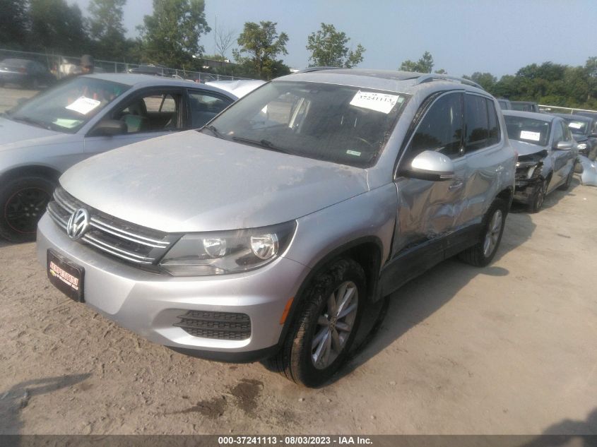 2017 VOLKSWAGEN TIGUAN WOLFSBURG - WVGSV7AX7HK003620