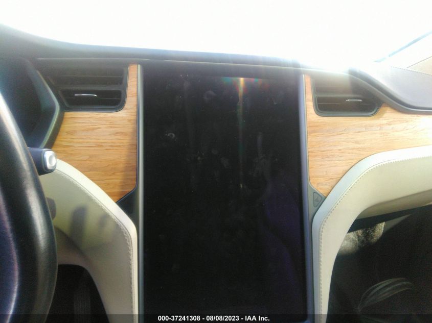 2018 TESLA MODEL X 75D/100D/P100D - 5YJXCAE20JF112368