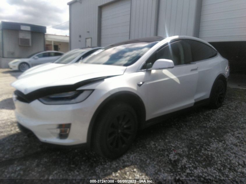 2018 TESLA MODEL X 75D/100D/P100D - 5YJXCAE20JF112368
