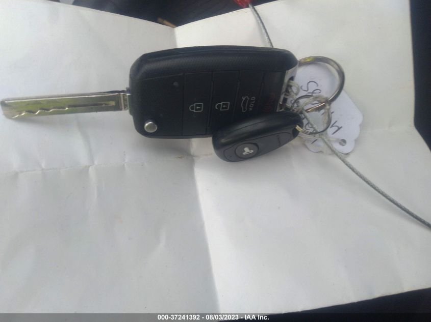 2014 KIA RIO LX - KNADM5A33E6409039