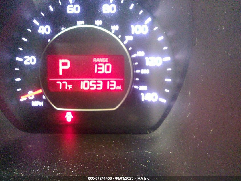 2015 KIA SOUL + - KNDJP3A51F7127822