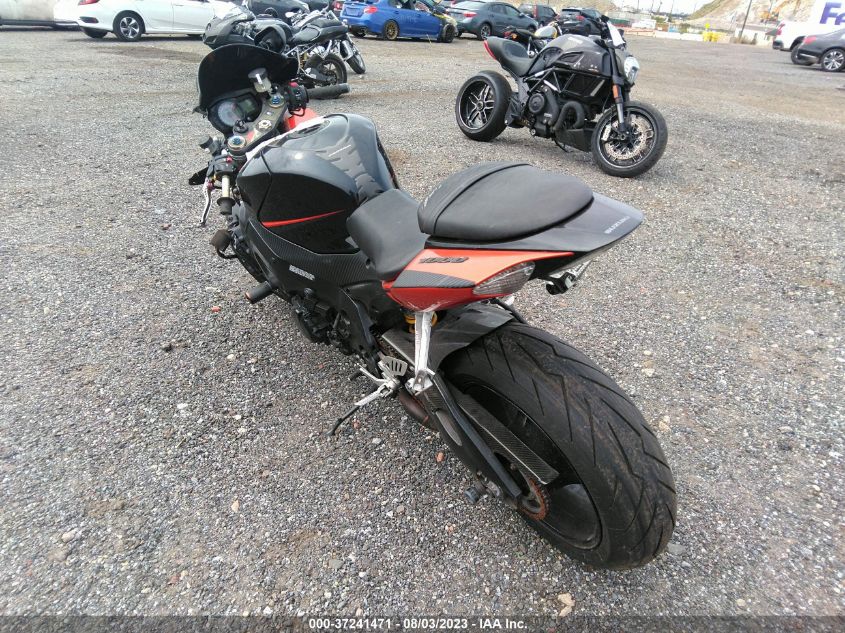 2007 SUZUKI GSX-R1000 JS1GT77A172101957