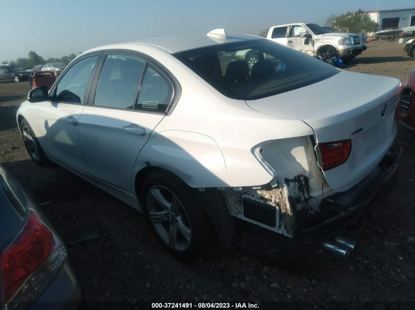 2013 BMW 3 SERIES 328I XDRIVE - WBA3B5G55DNS05180