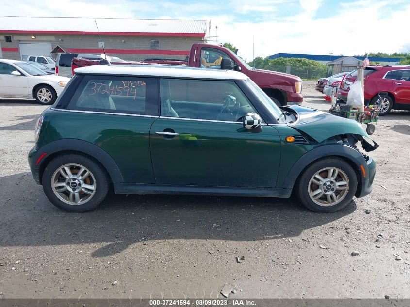 2013 MINI COOPER HARDTOP - WMWSU3C51DT375497