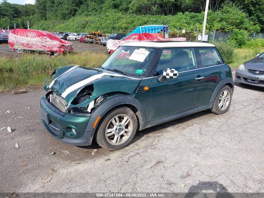 2013 MINI COOPER HARDTOP - WMWSU3C51DT375497