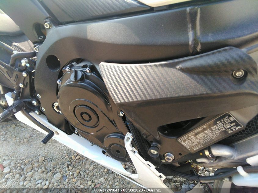 2018 SUZUKI GSX-R600 - JS1GN7FA0J2100320