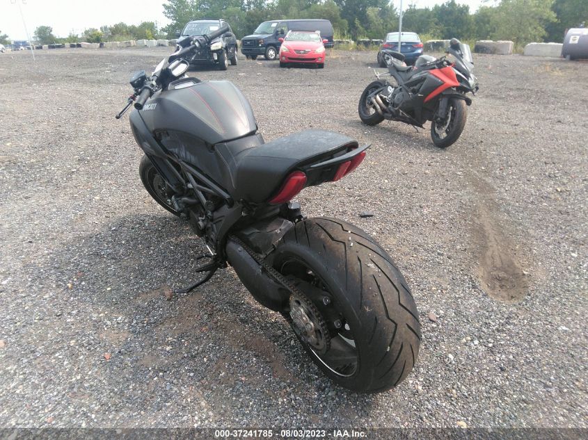 2016 DUCATI DIAVEL - ZDM13BSW4GB028346