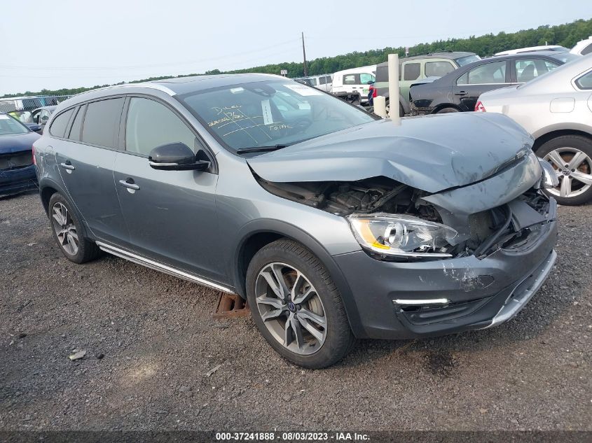 YV440MWK0H1036582 VOLVO V60 CROSS COUNTRY PREMIER 2017