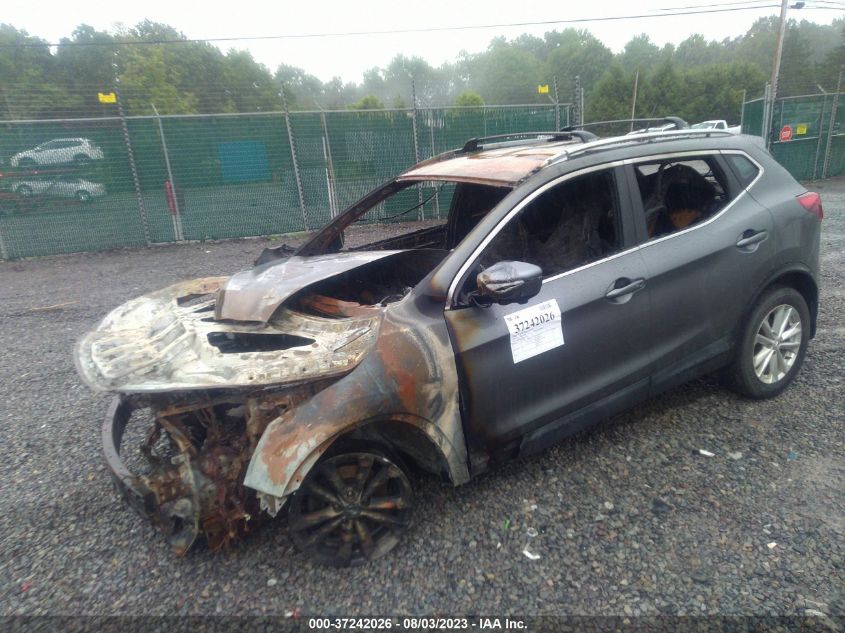 2017 NISSAN ROGUE SPORT SV - JN1BJ1CR7HW130133