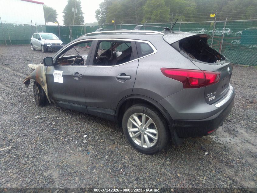 2017 NISSAN ROGUE SPORT SV - JN1BJ1CR7HW130133