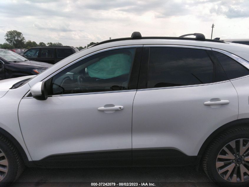 2020 FORD ESCAPE TITANIUM - 1FMCU9DZ3LUB63023