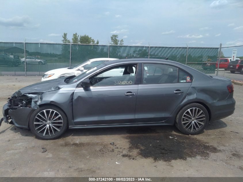 2016 VOLKSWAGEN JETTA SEDAN 1.8T SPORT - 3VWD17AJXGM290945