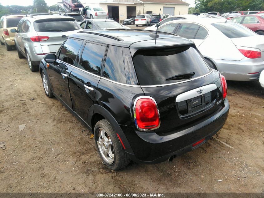 2015 MINI COOPER HARDTOP 4 DOOR - WMWXS5C51FT831881