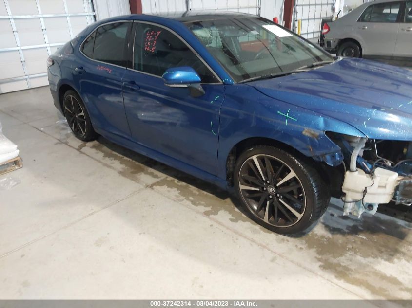 2018 TOYOTA CAMRY XSE - 4T1B61HK9JU072081