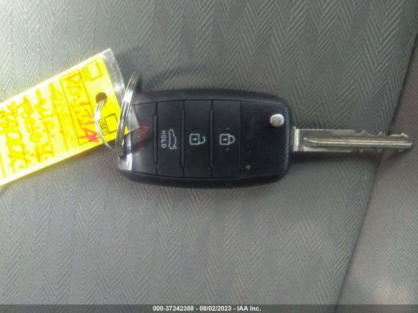 2016 KIA FORTE LX - KNAFK4A61G5594994