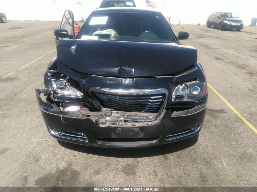 2014 CHRYSLER 300 300C JOHN VARVATOS - 2C3CCADG0EH323881