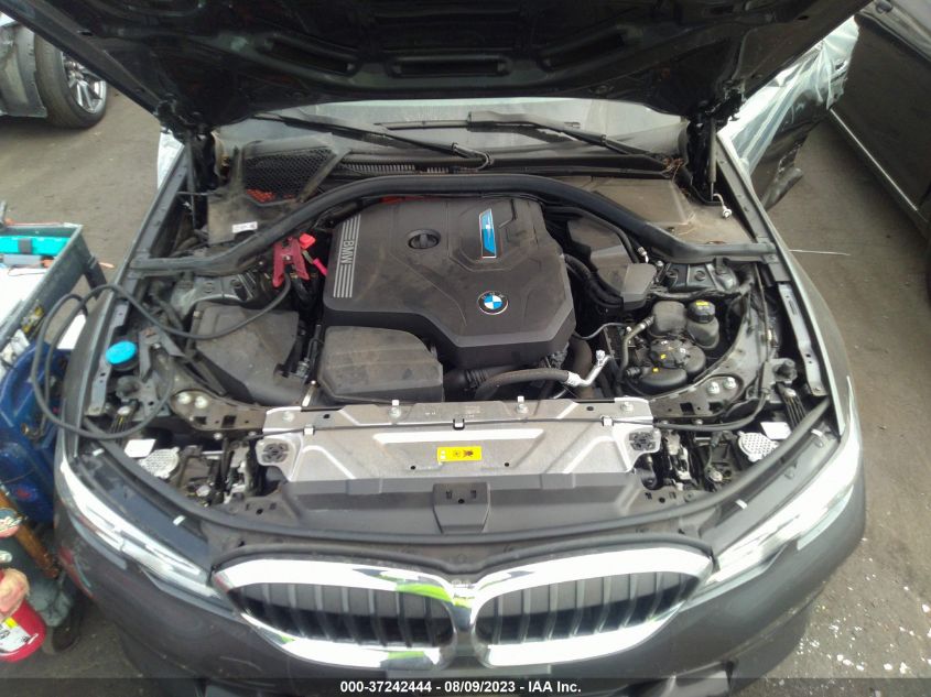 2021 BMW 3 SERIES 330E - 3MW5P7J00M8B58646