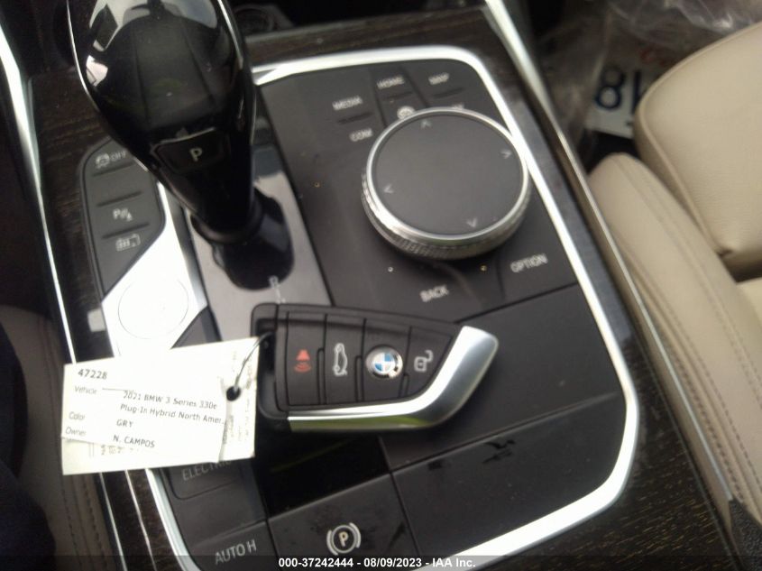2021 BMW 3 SERIES 330E - 3MW5P7J00M8B58646
