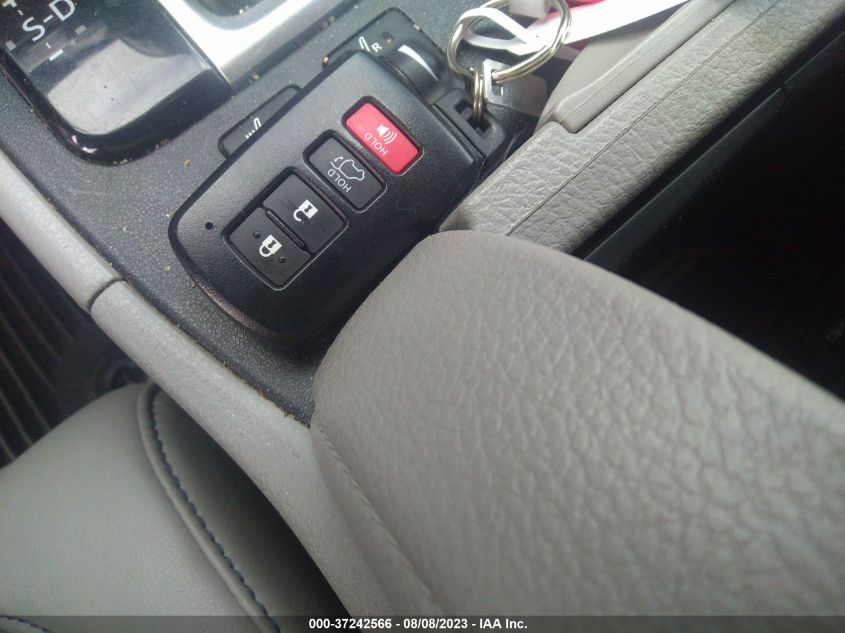 2019 TOYOTA HIGHLANDER XLE - 5TDJZRFH2KS935970