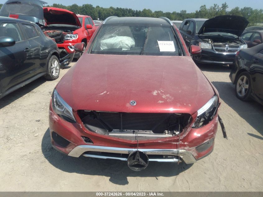 2018 MERCEDES-BENZ GLC GLC 300 - WDC0G4KB4JV107682