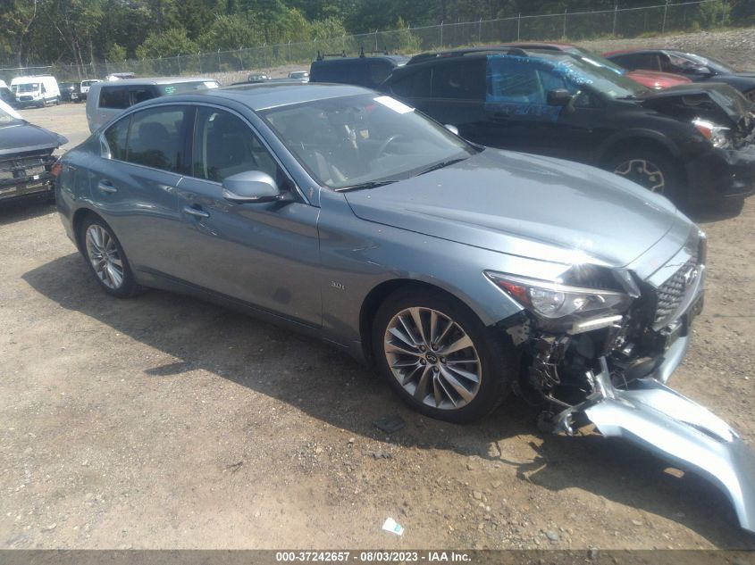 2018 INFINITI Q50 3.0T LUXE - JN1EV7AR6JM445661