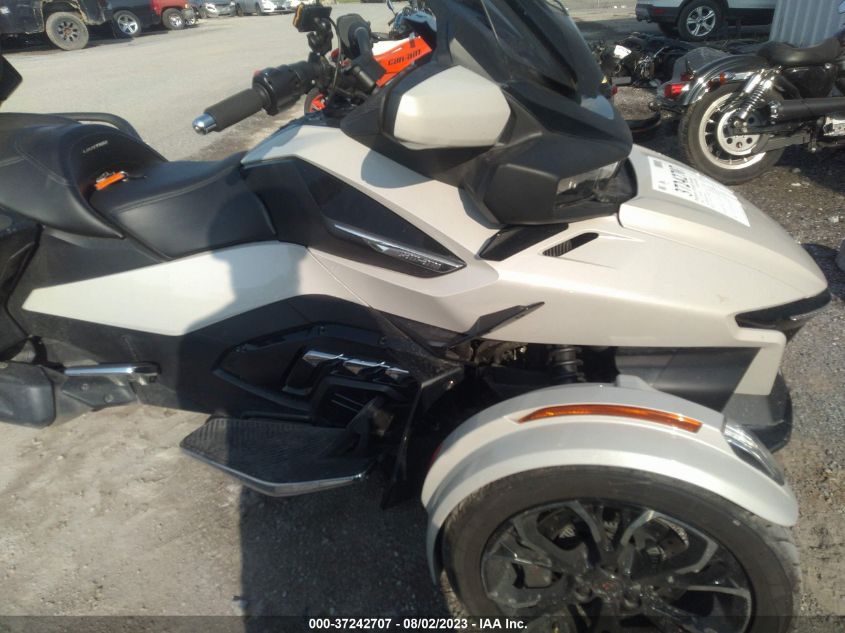 2020 CAN-AM SPYDER ROADSTER RT/RT LIMITED 2BXNBDD29LV005413
