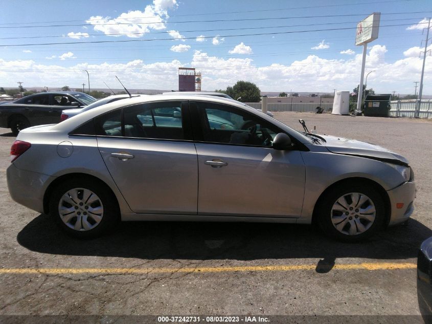 2014 CHEVROLET CRUZE LS - 1G1PA5SG1E7338520