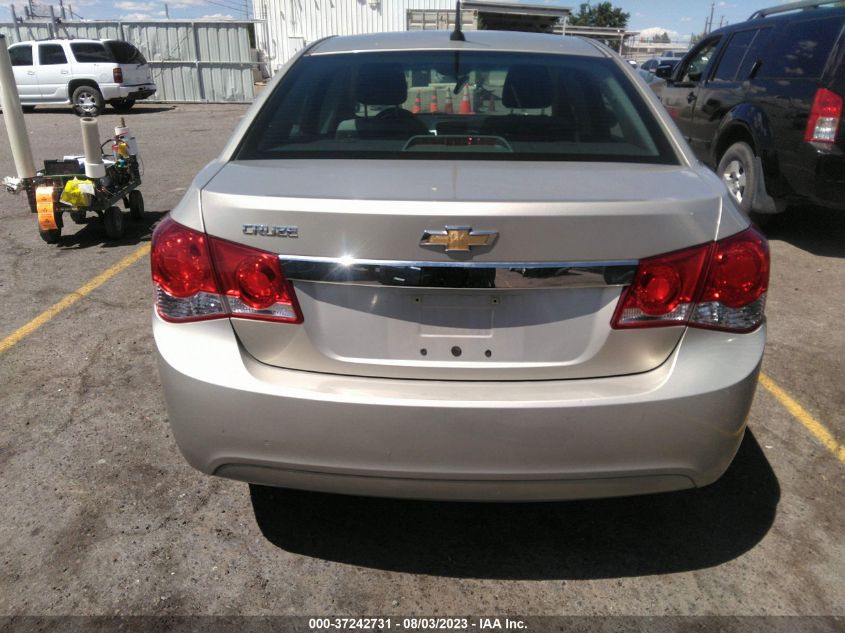 2014 CHEVROLET CRUZE LS - 1G1PA5SG1E7338520