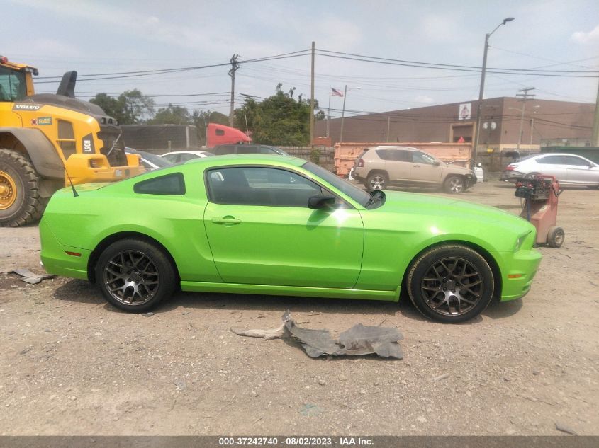 2014 FORD MUSTANG V6 - 1ZVBP8AM7E5265767